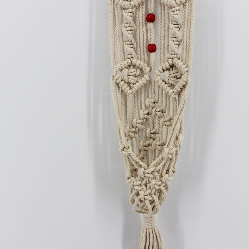 Macrame planter hanger